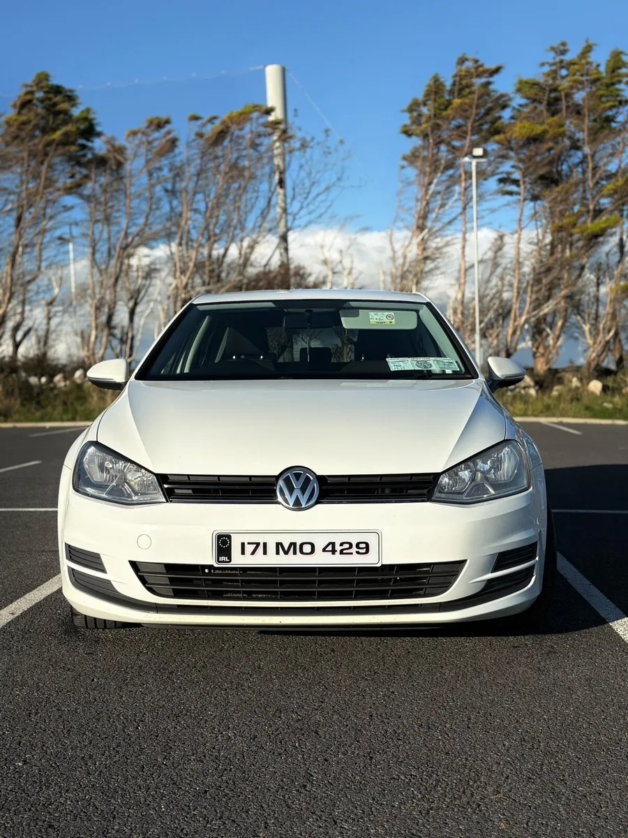Volkswagen Golf 1.6 tdi NCT-2027 HATCHBACK - Image 1