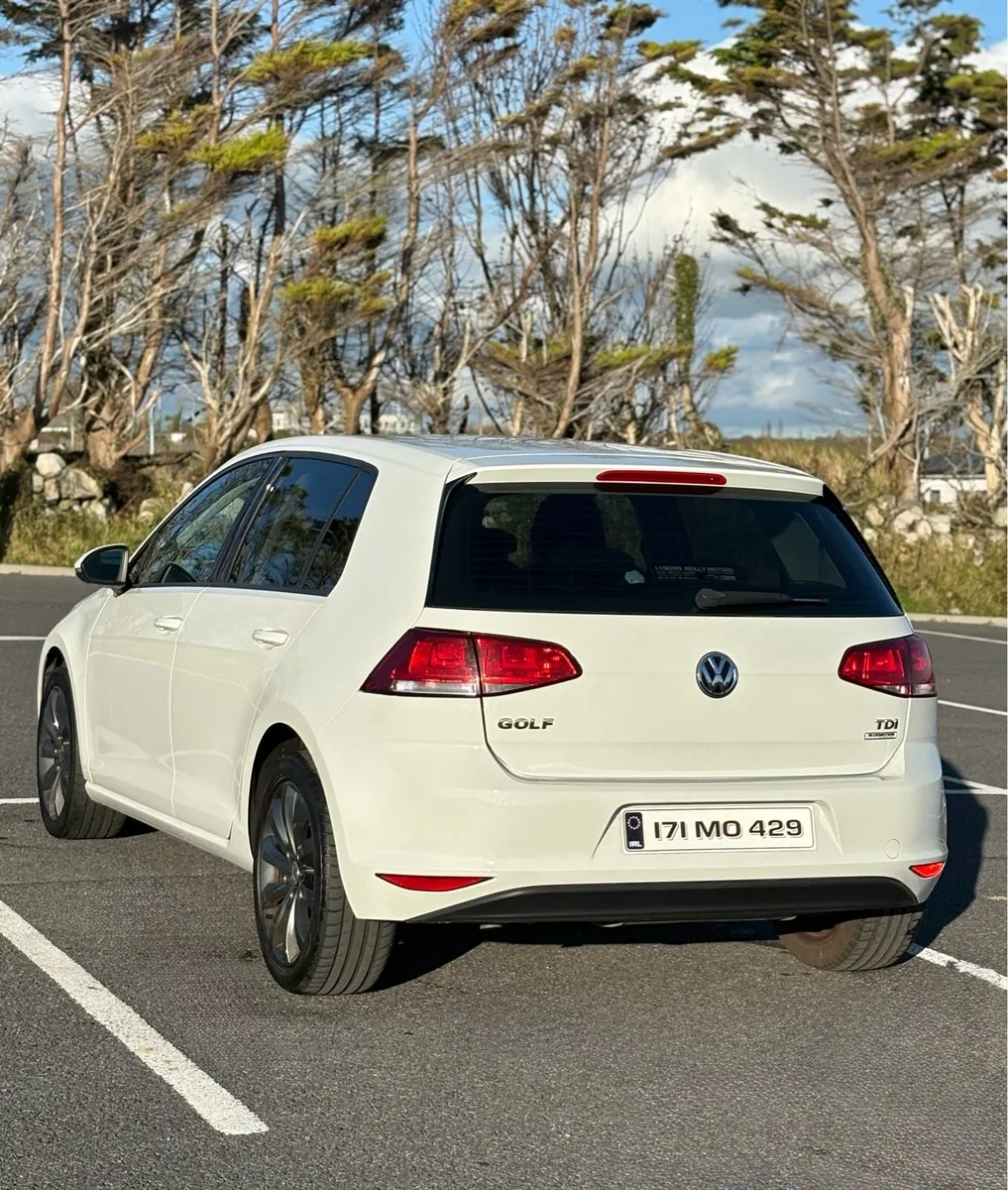 Volkswagen Golf 1.6 tdi NCT-2027 HATCHBACK - Image 2