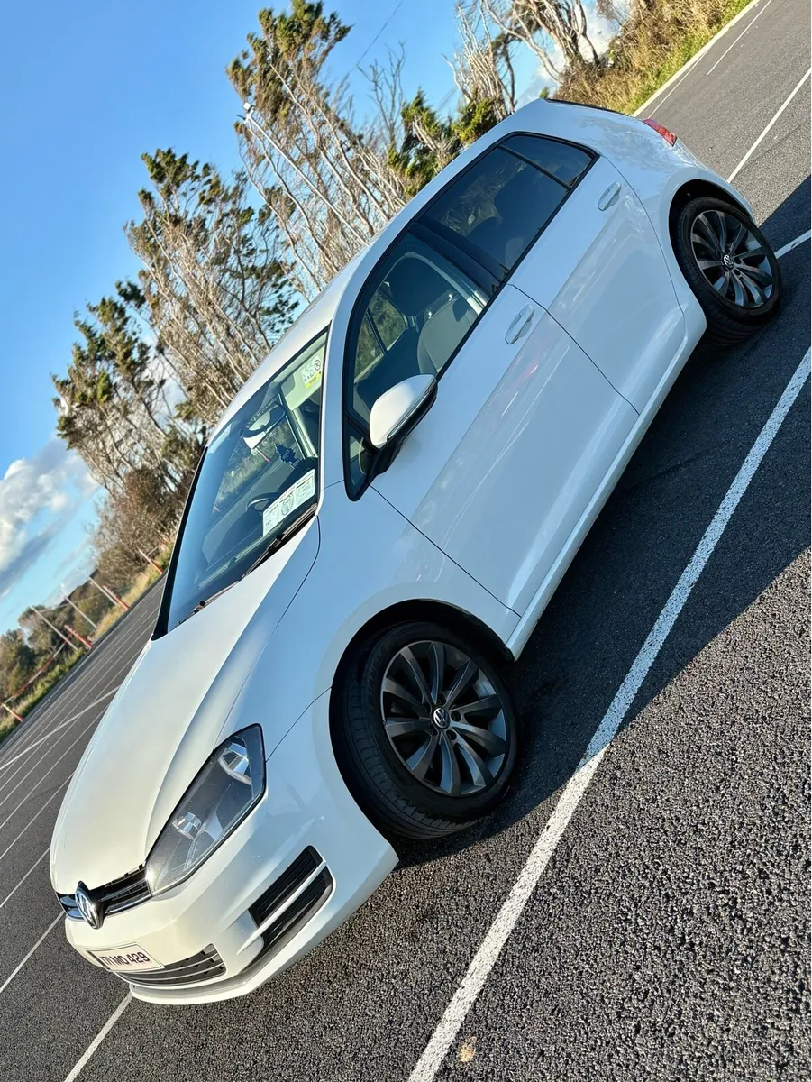 Volkswagen Golf 1.6 tdi NCT-2027 HATCHBACK - Image 3