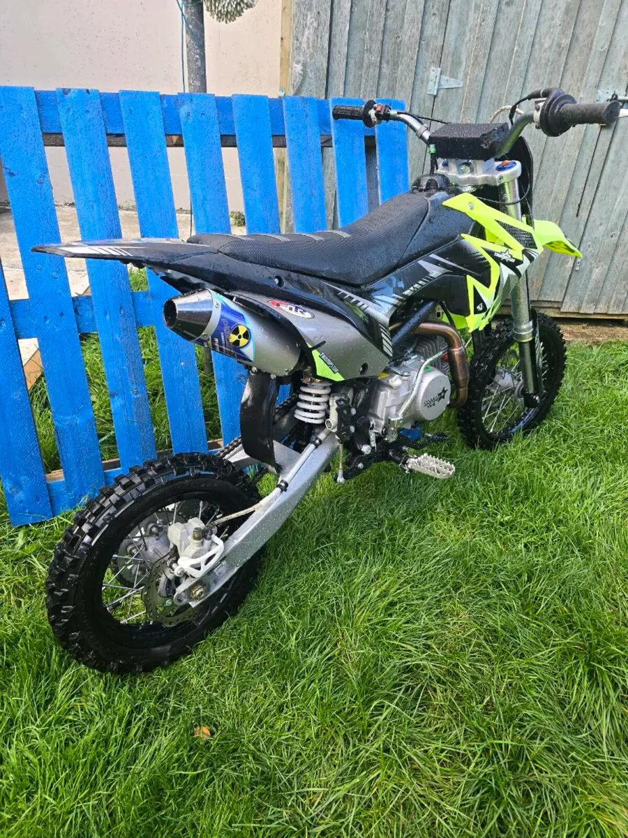 STOMP THUMPSTAR RACE EDITION 140CC ** AS NEW ** - Image 3