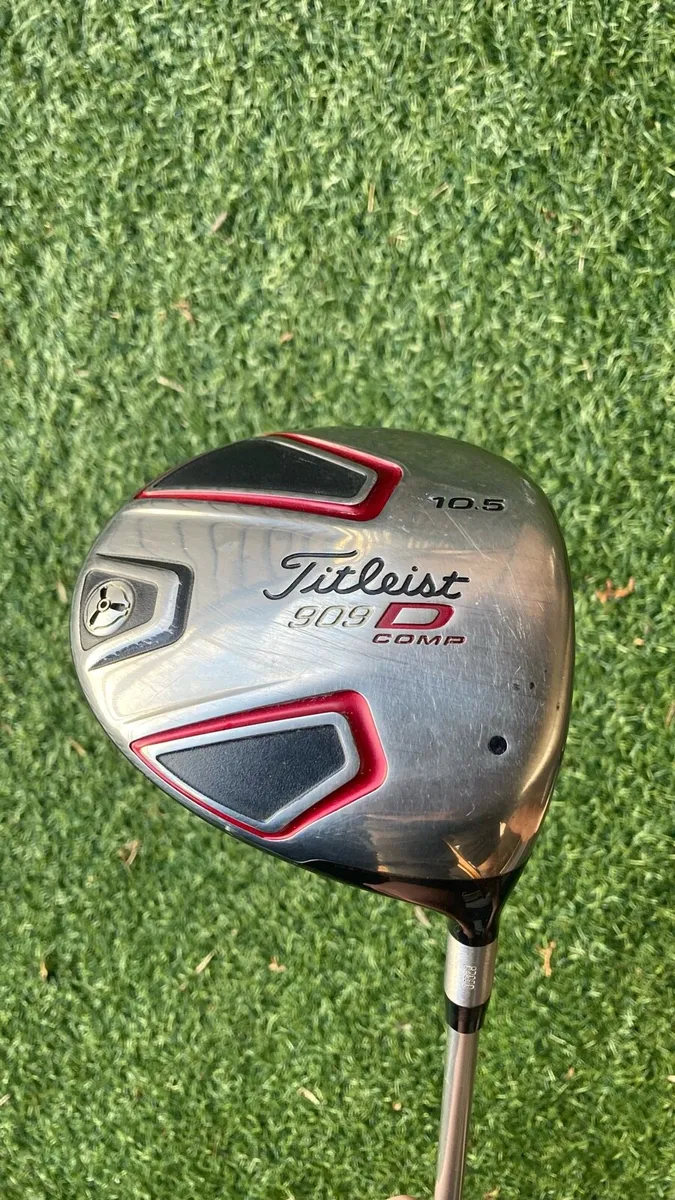 Titleist 909D comp driver - Image 1