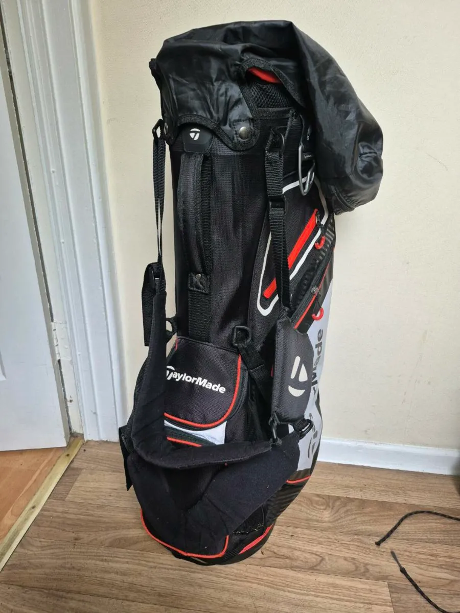 Taylormade golf bag - Image 3