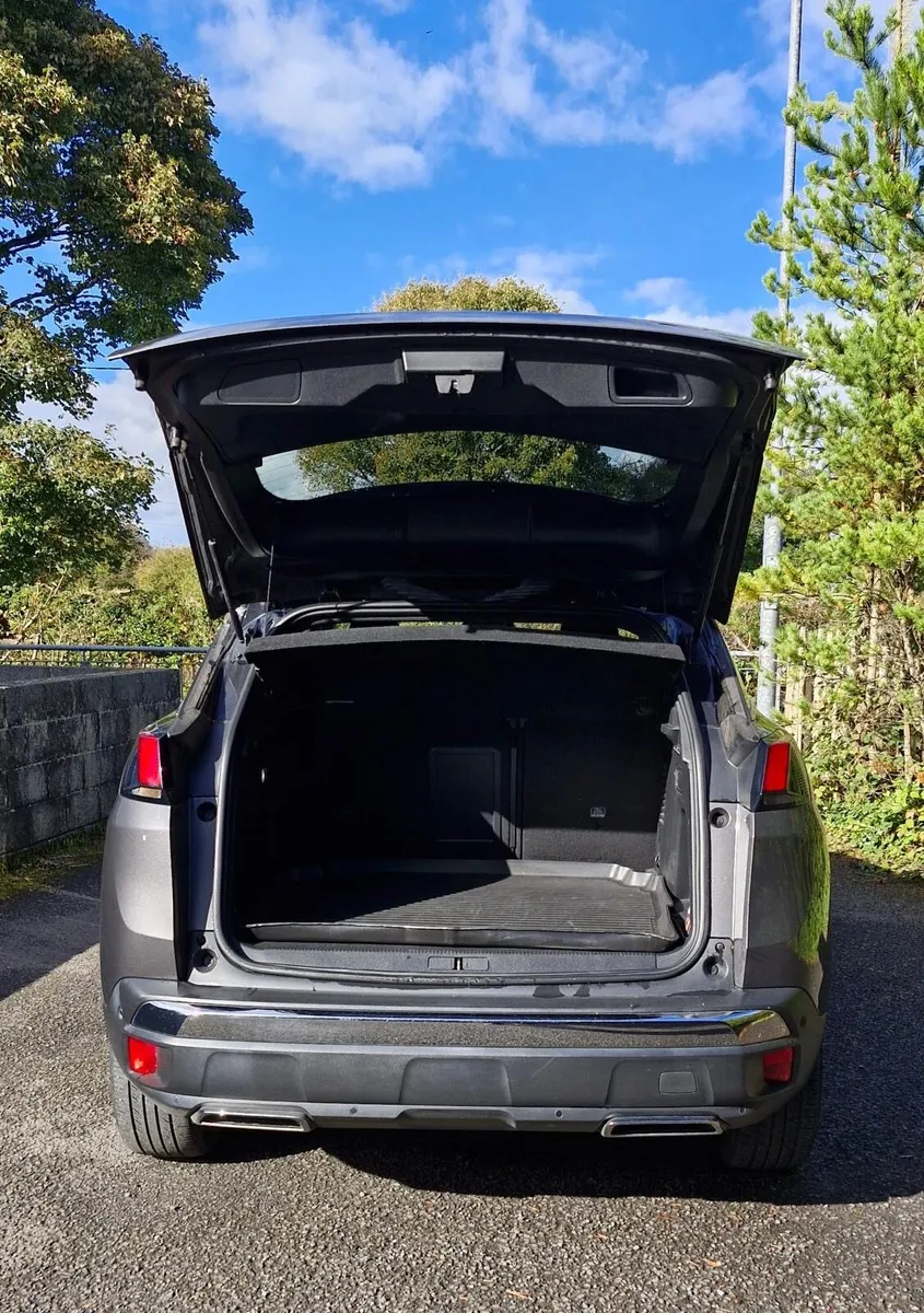 PEUGEOT 3008 GT LINE TOP SPEC - Image 3
