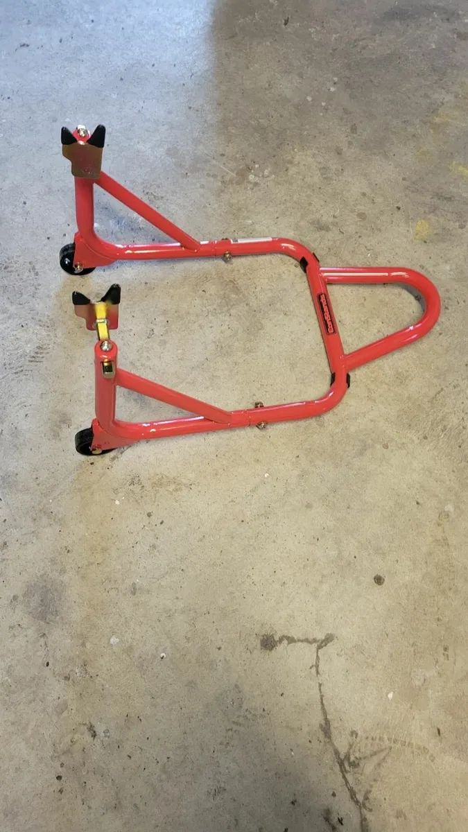 Rear paddock stand - Image 3