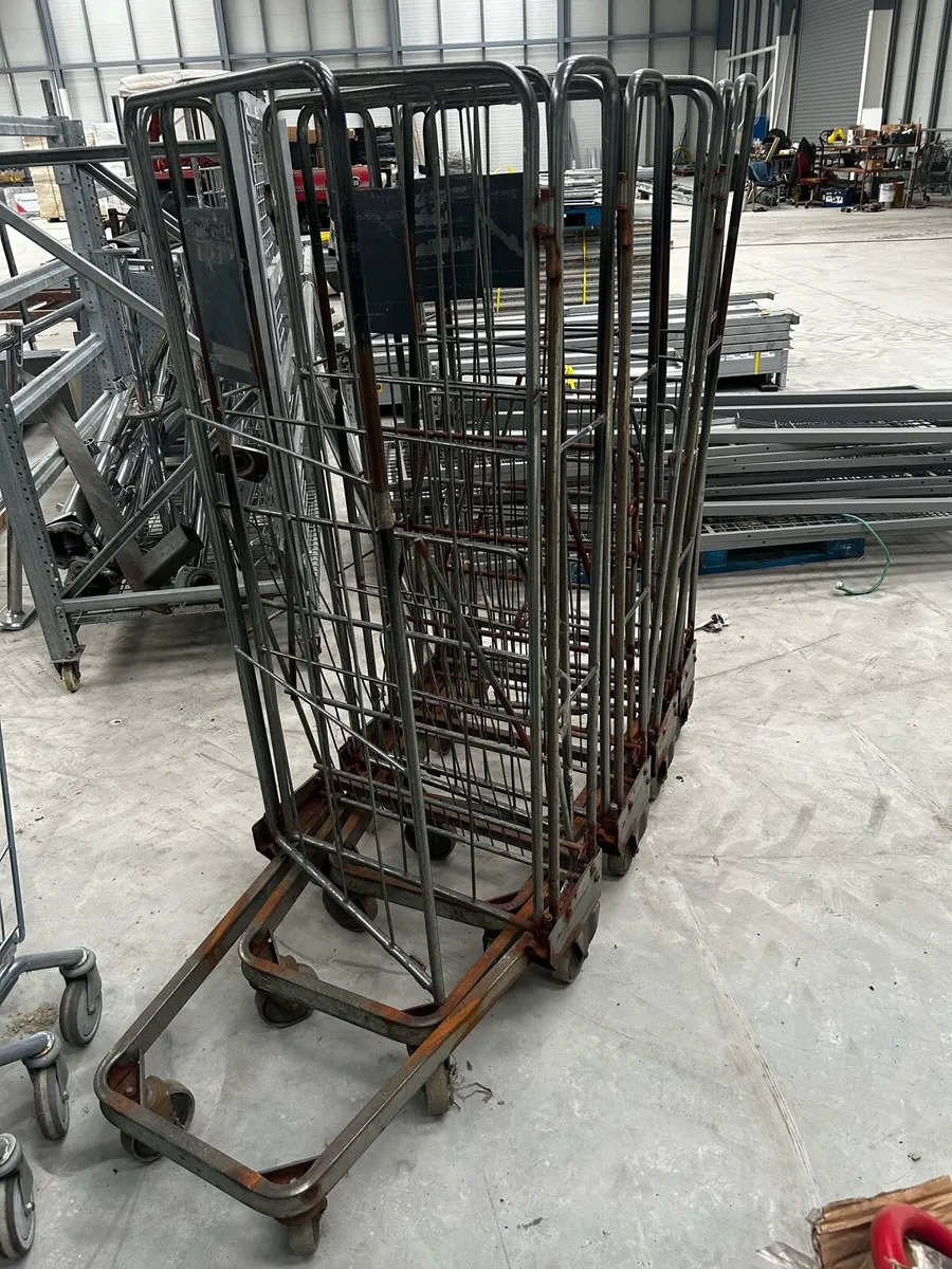 Trolleys - Image 1