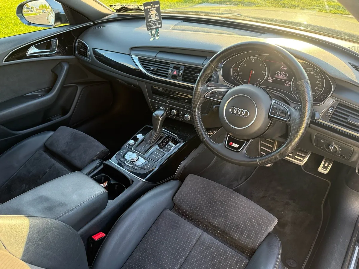 Audi A6 S-line Black Edition Ultra 2.0 TDI 190ps - Image 3