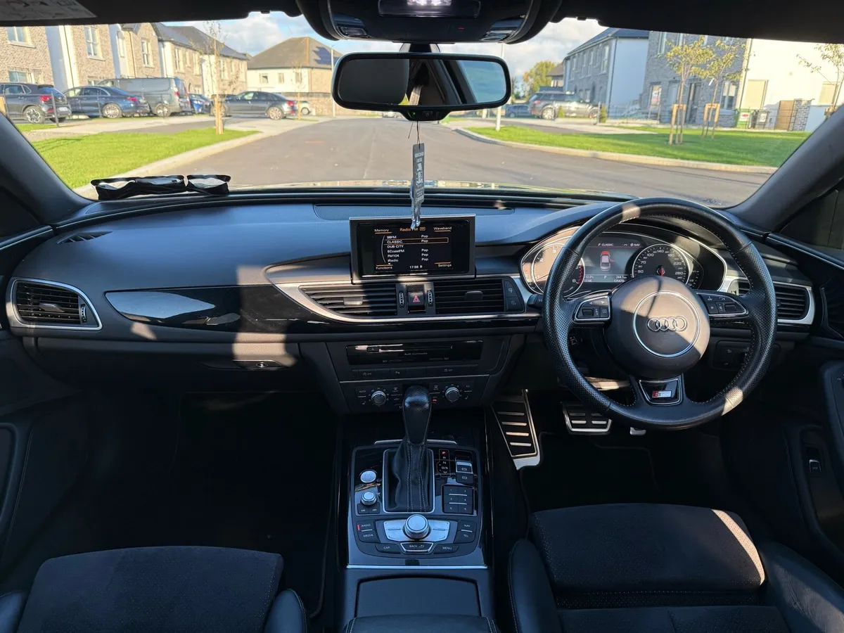 Audi A6 S-line Black Edition Ultra 2.0 TDI 190ps - Image 4