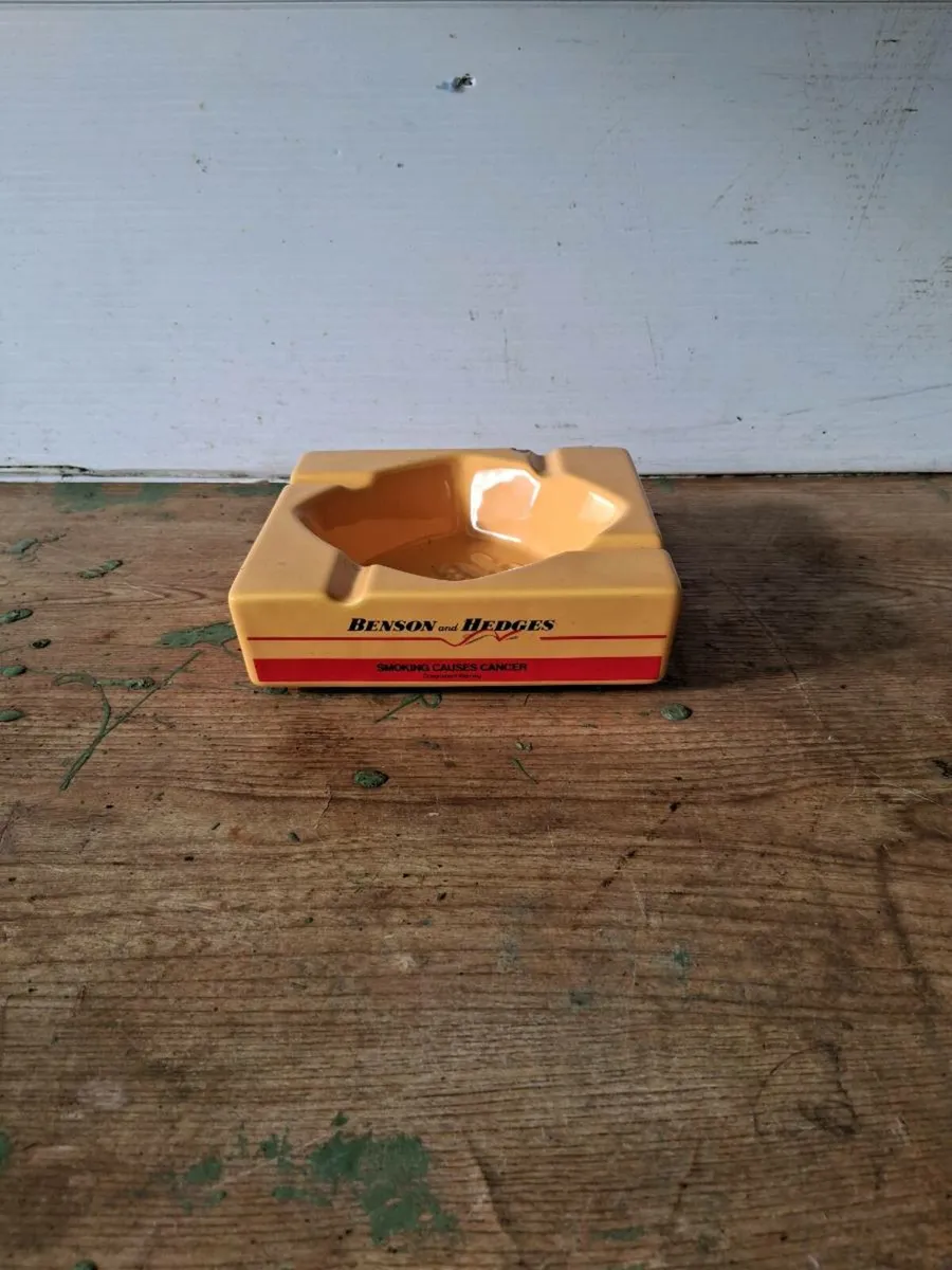 Benson &  Hedges ashtray - Image 1