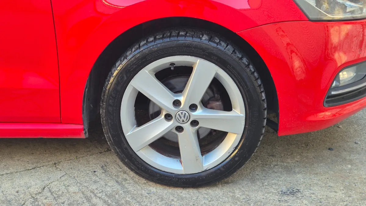 Volkswagen Polo 1.0 TSI Comfortline 75hp Manual - Image 4