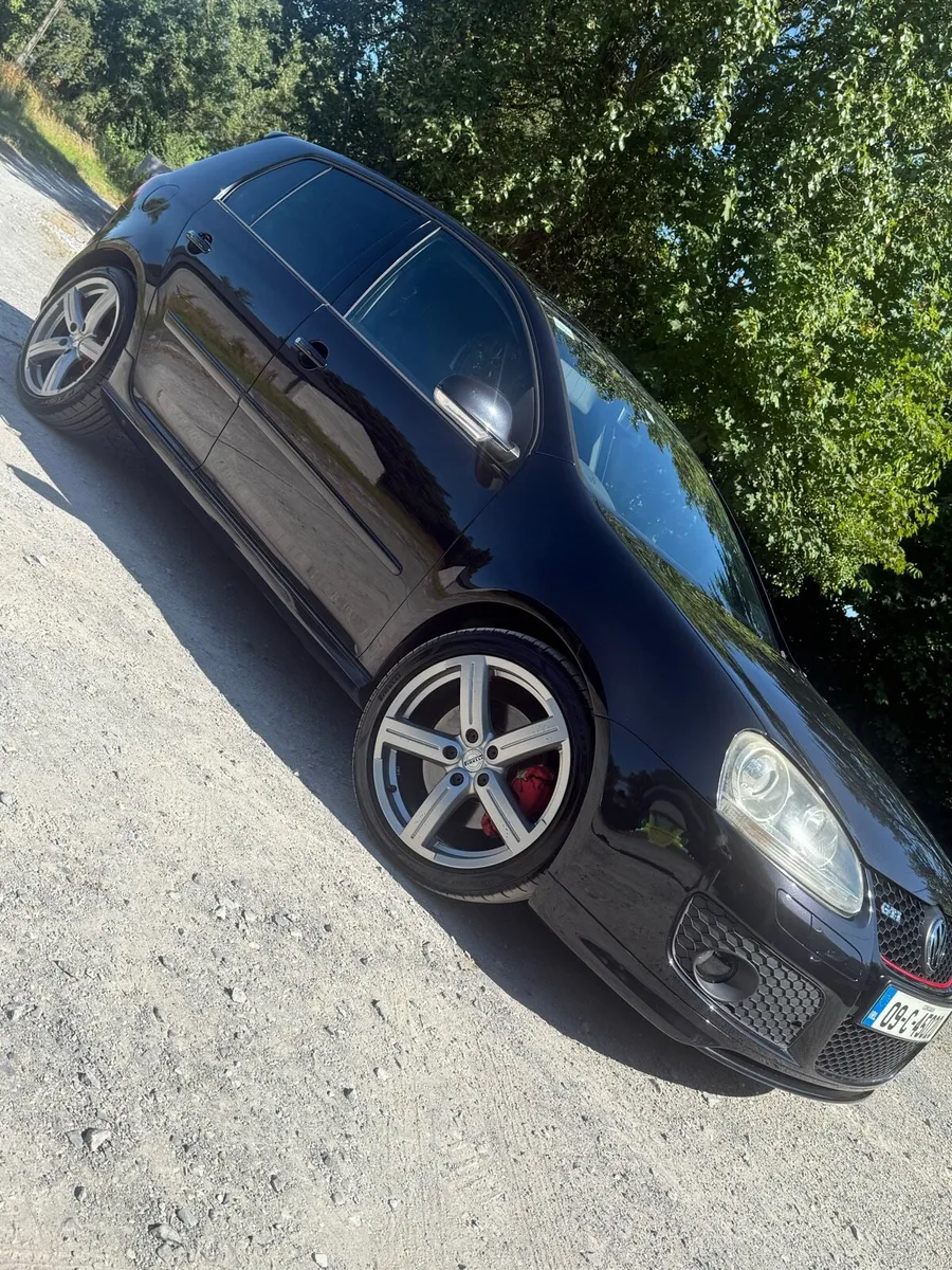 Golf Gti Pirelli edition DSG 2009 - Image 1