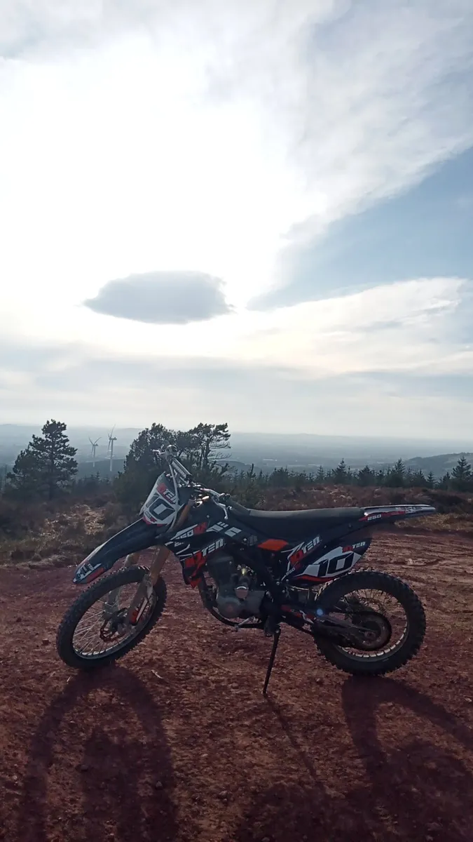 10ten 250rx parts ( mostly the plastics)