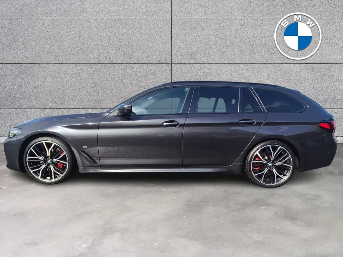 BMW 5 Series 520d M Sport Touring - Image 4
