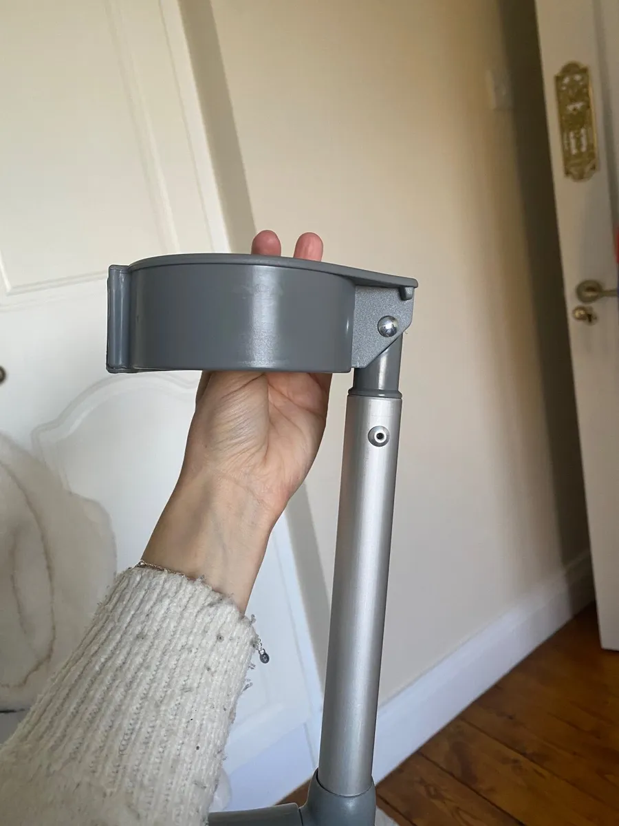 Crutch - Image 4