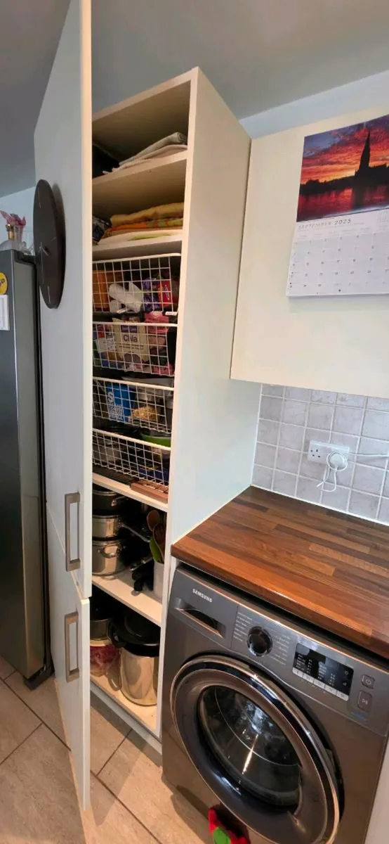 Kitchen furniture - Image 2