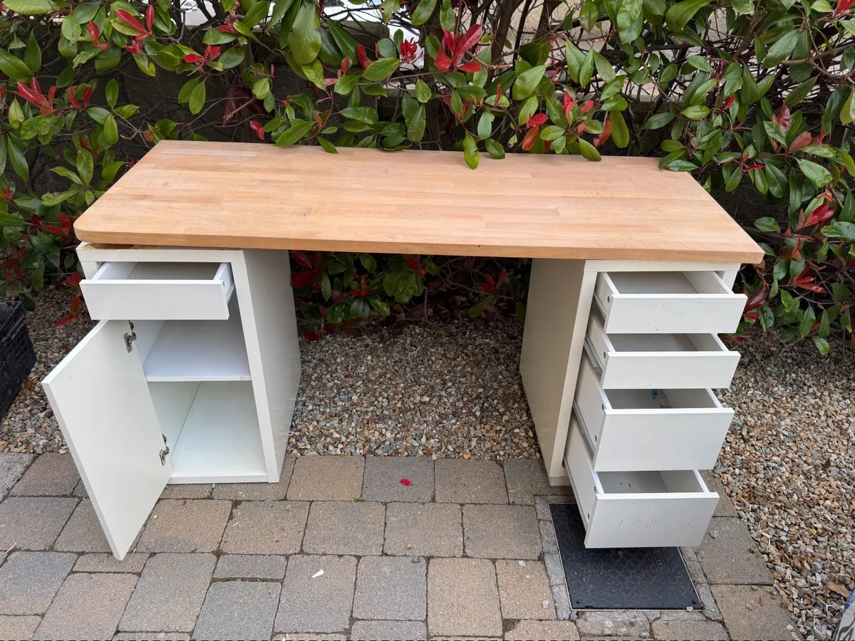 Desk - Image 2
