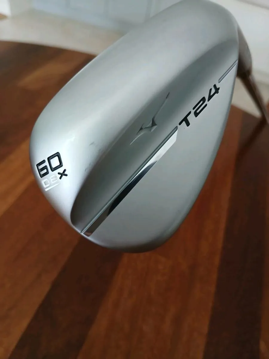 Mizuno T24 wedge - Image 2