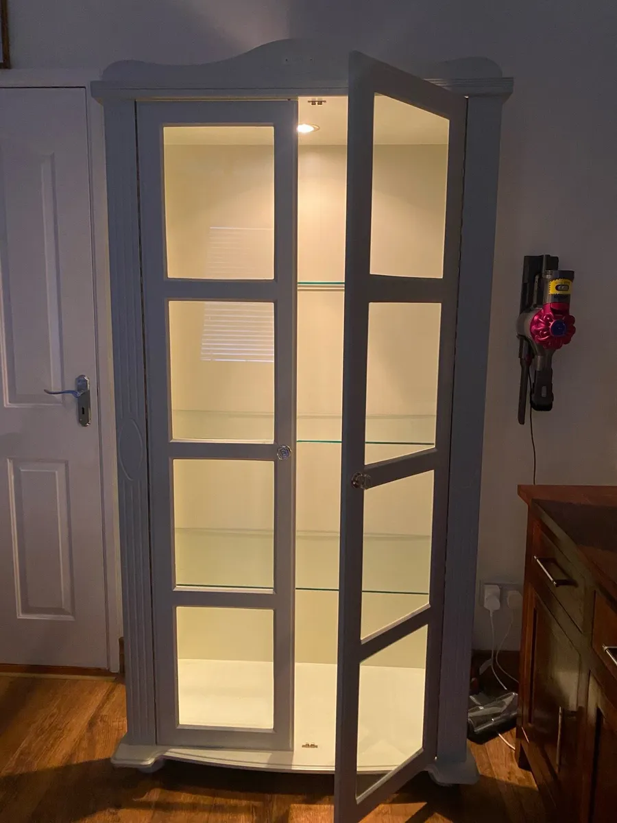 Display Cabinet - Image 2