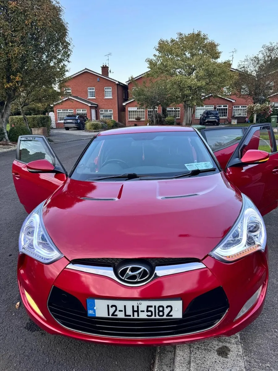 Hyundai Veloster 2012 - Image 1