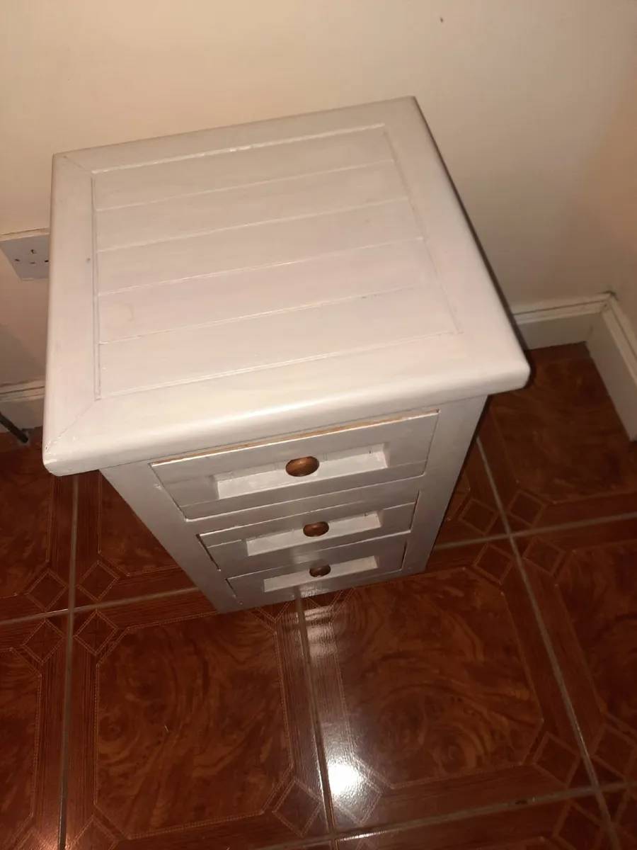 Bedside locker - Image 1