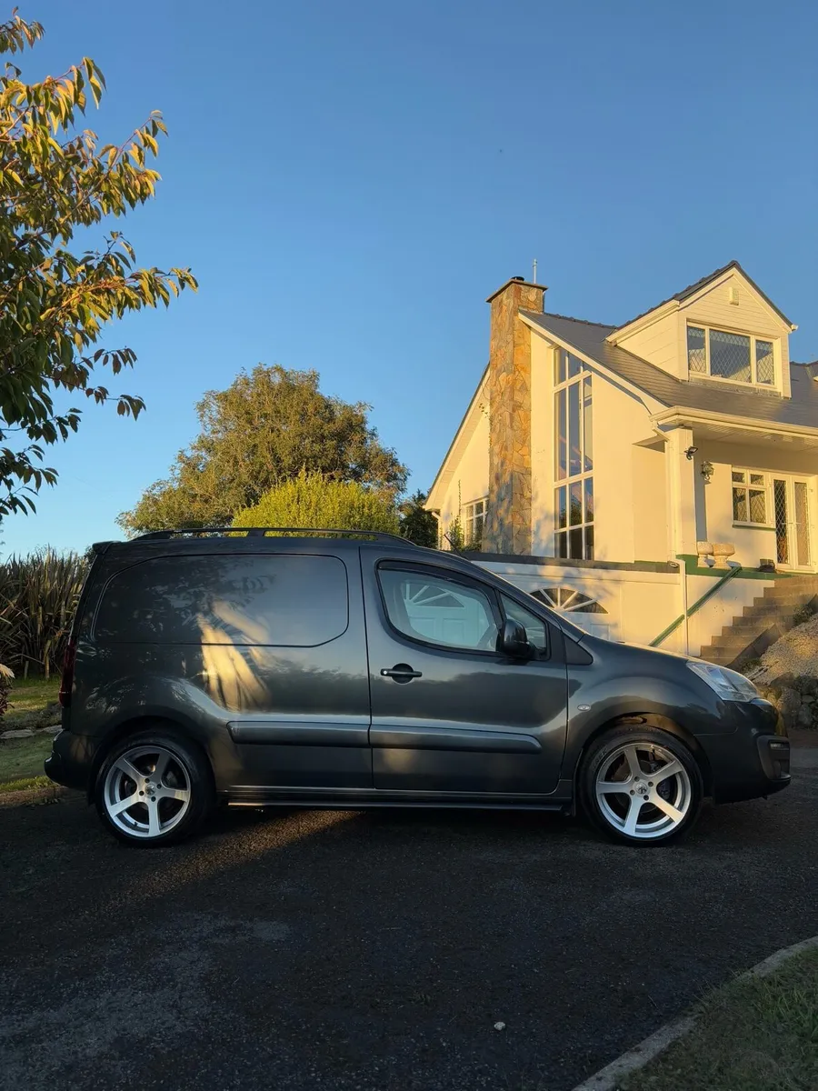 Citroen Berlingo Enterprise - Image 4