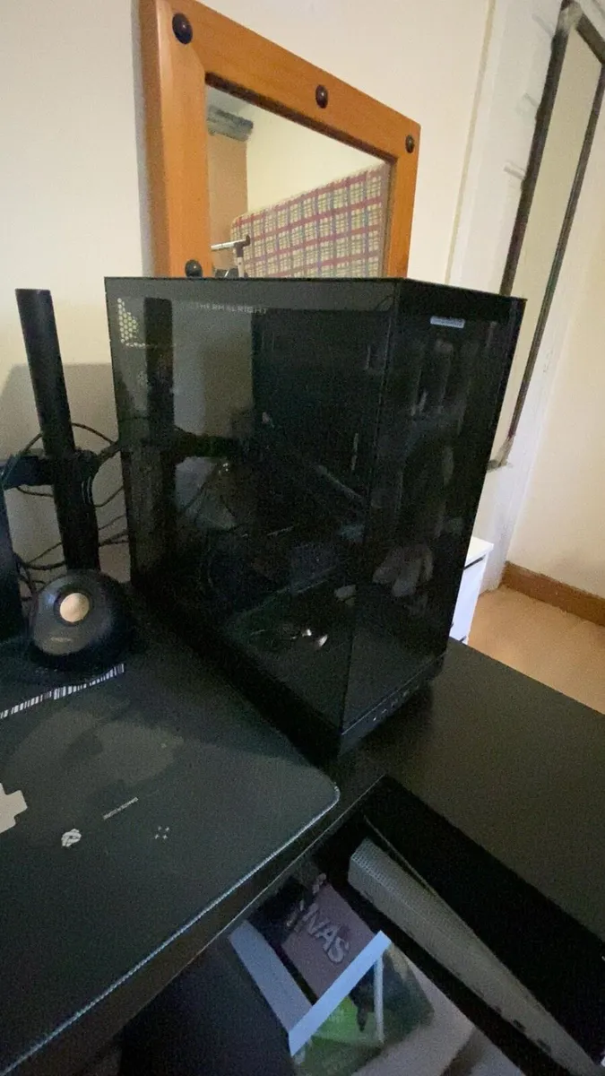 Mid-high end gaming pc - Image 1