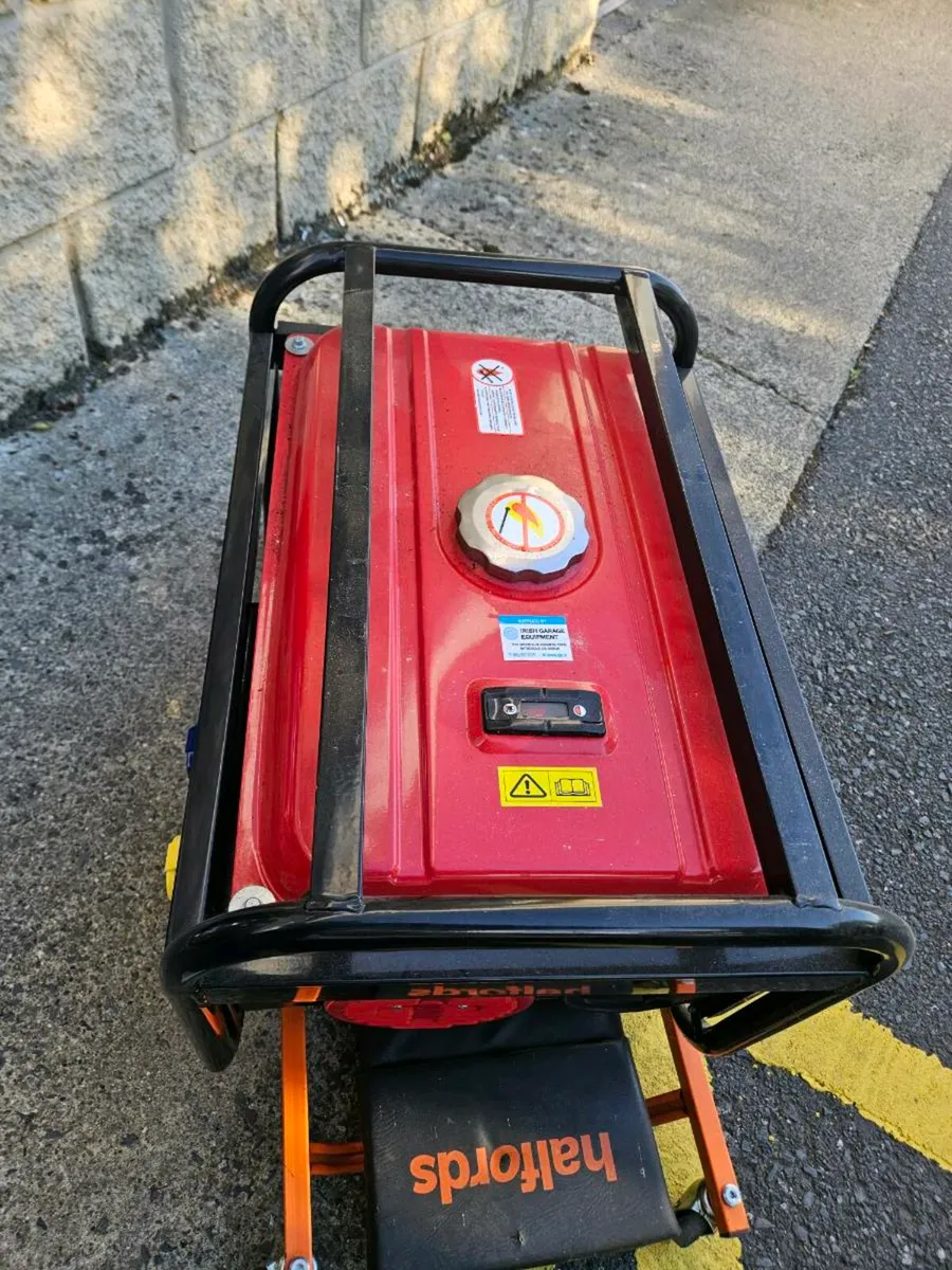 3.5kw Petrol Generator with Inverter - Image 4