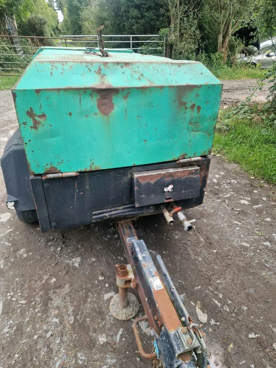 Ingersolrand road compressor - Image 3