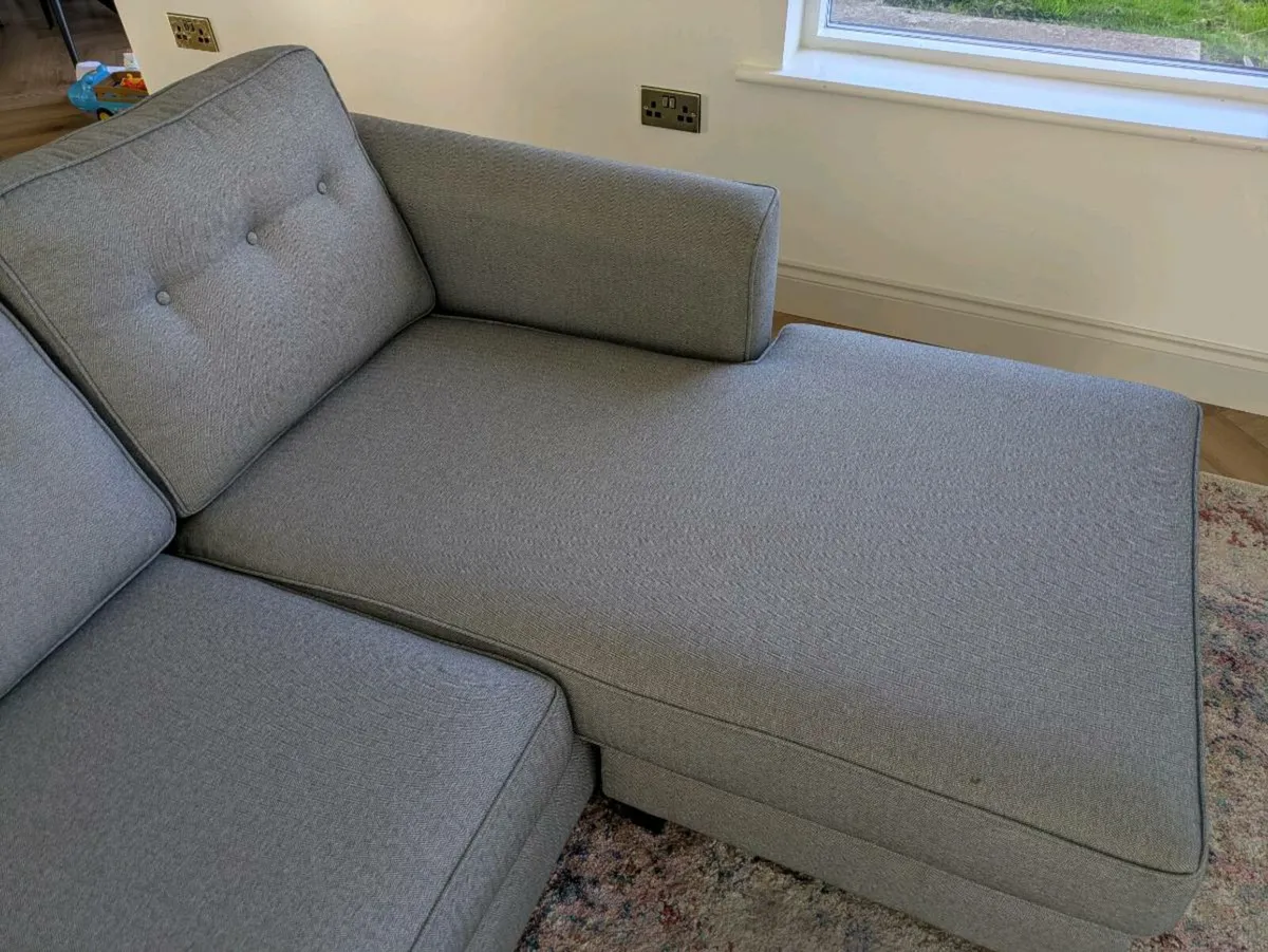 Finline Boland Sofa - Image 3