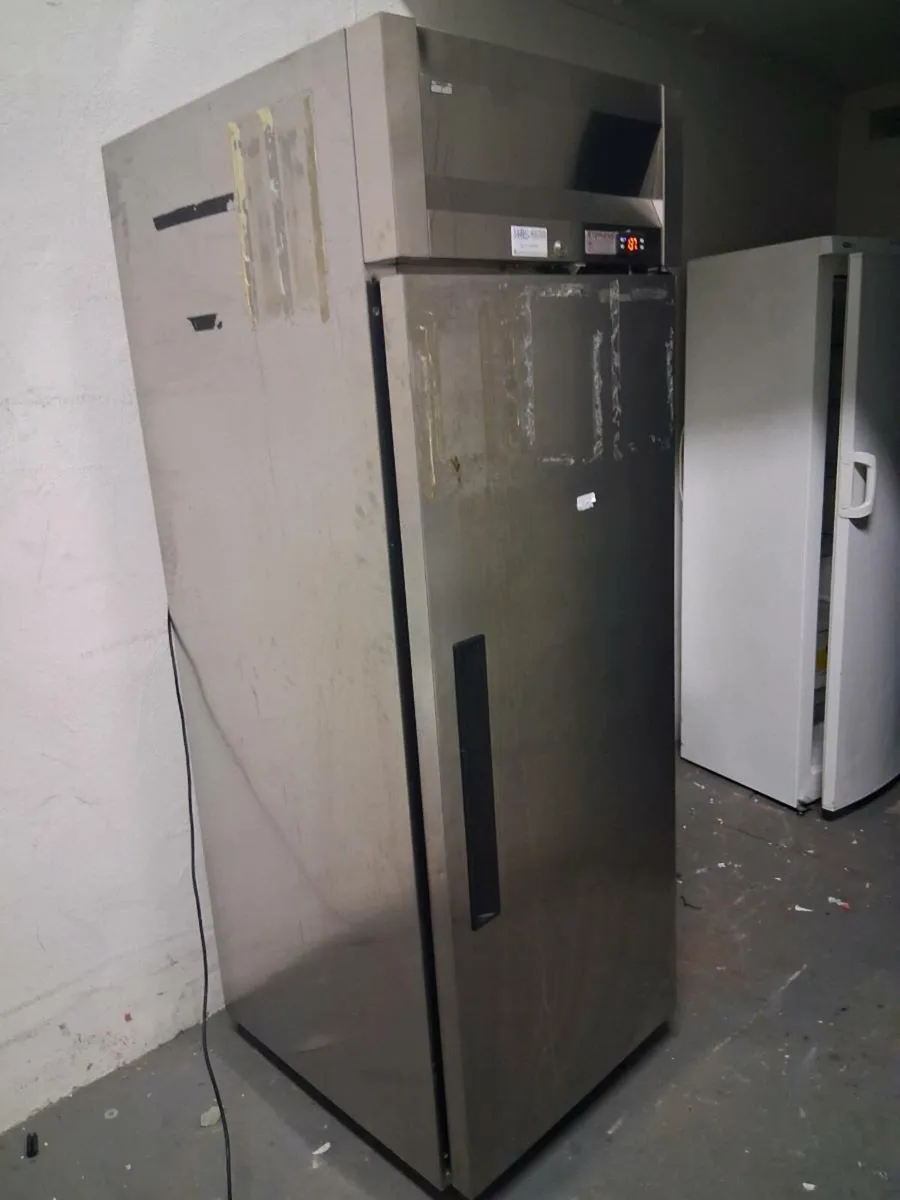 Stainless fridge - Image 1
