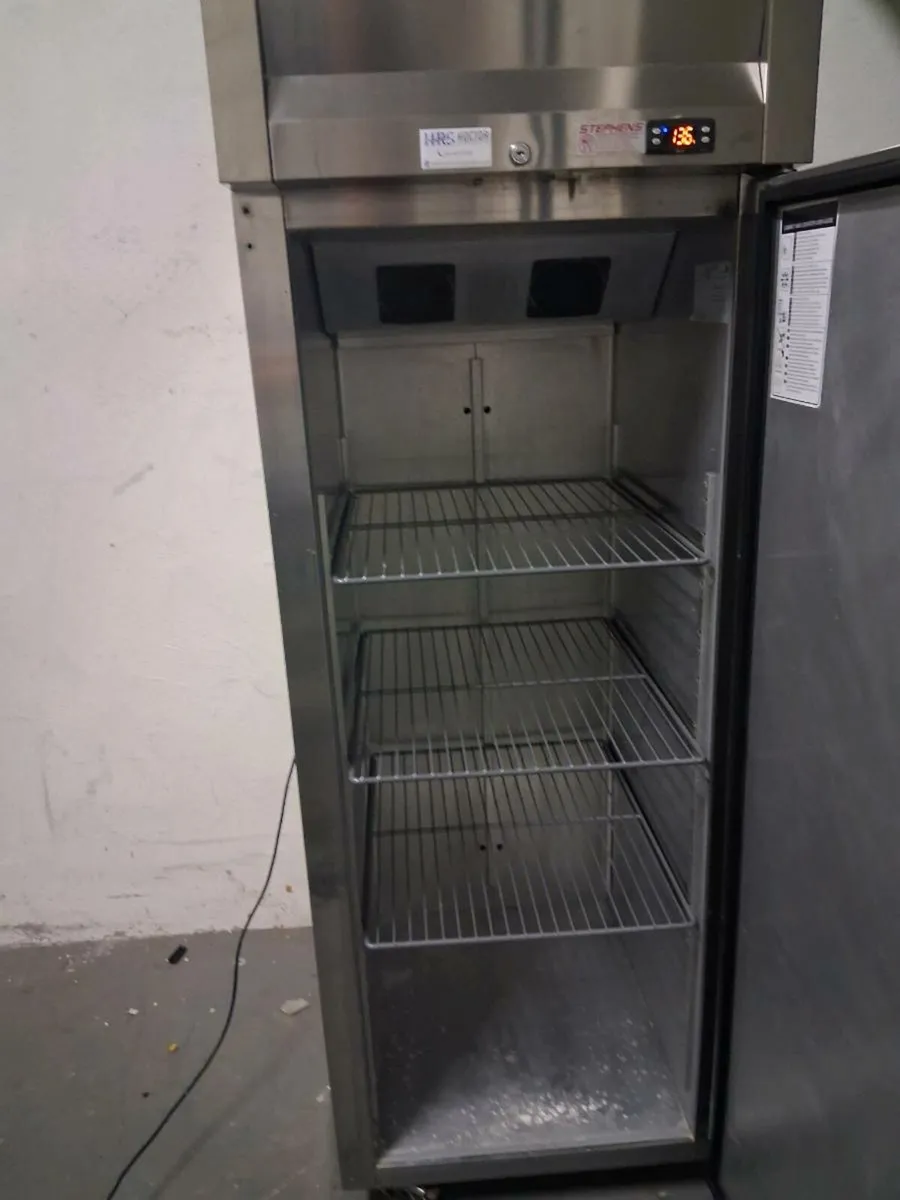 Stainless fridge - Image 2