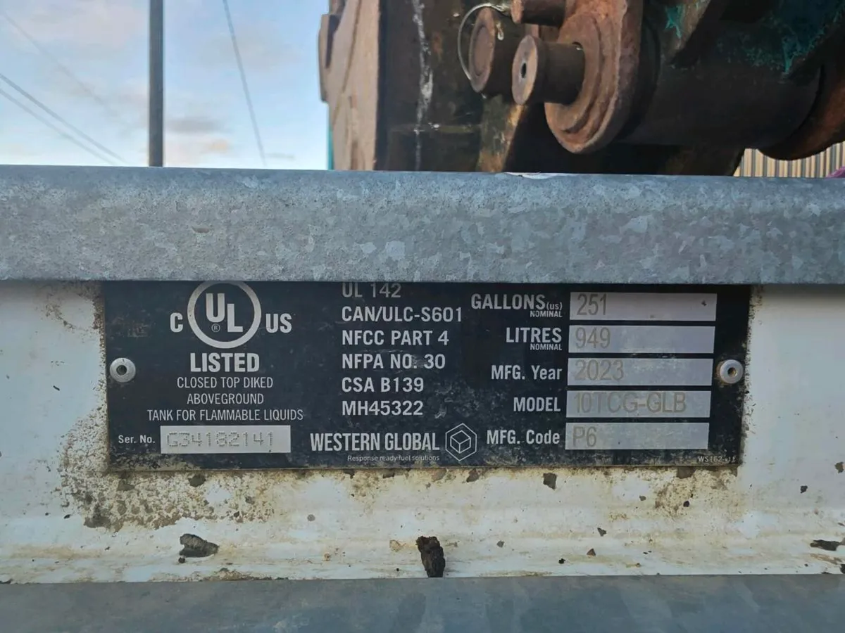 Diesel tank - Image 3