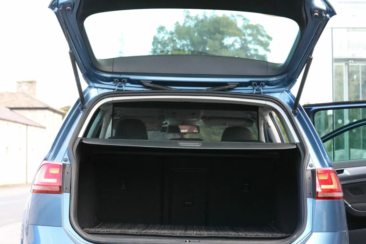 Volkswagen Golf 2014 - Image 3