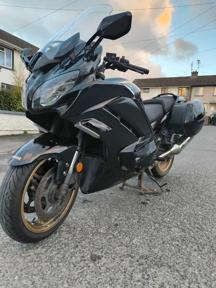 YAMAHA FJR Limited Edition 2020 - Image 2