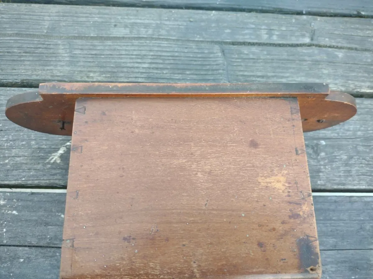 Inland telegraph paper roll dispenser - Image 4
