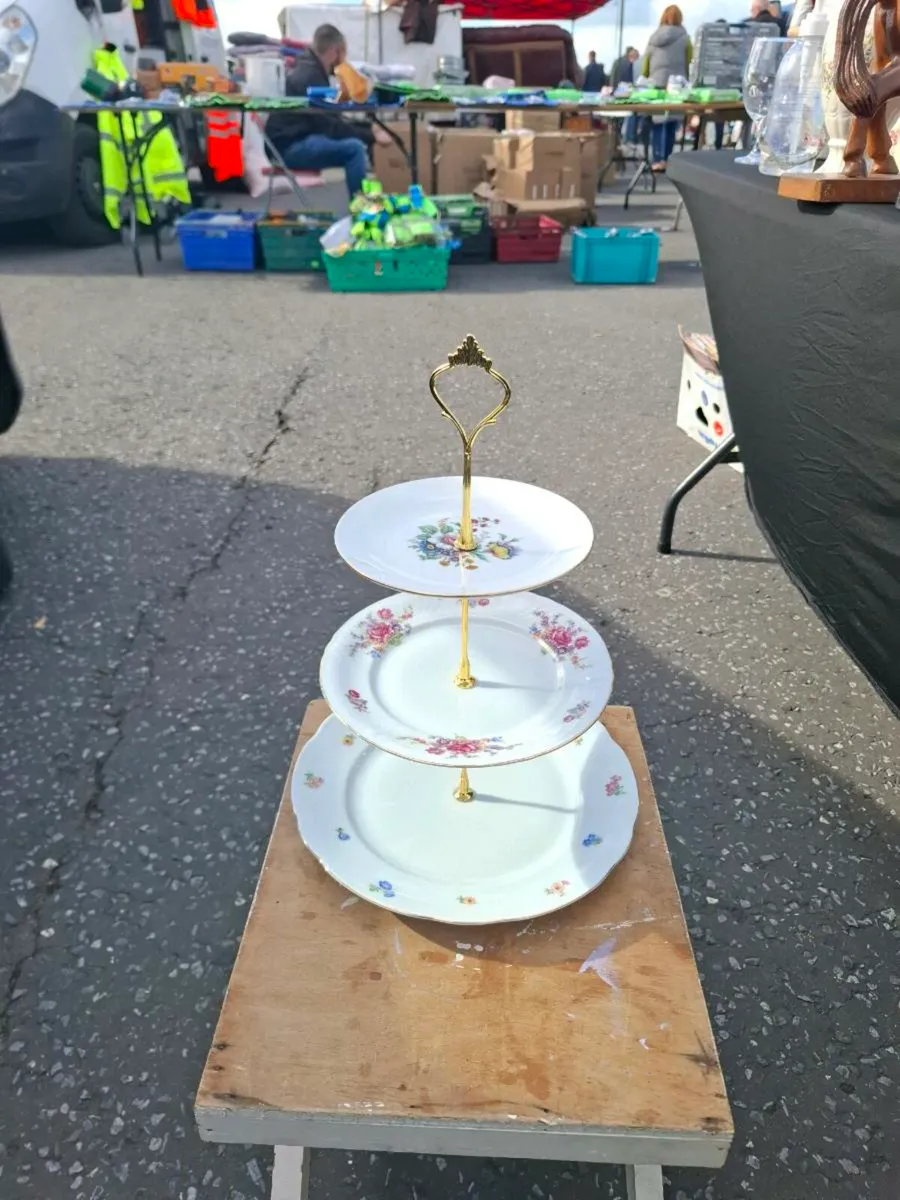 Floral china cake stand postage possible