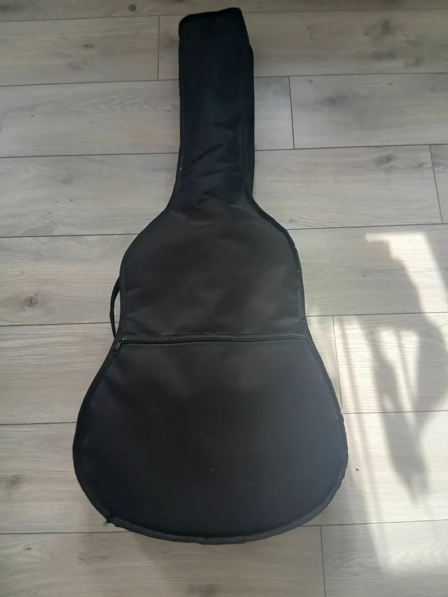 New guitar and case (koda) - Image 2