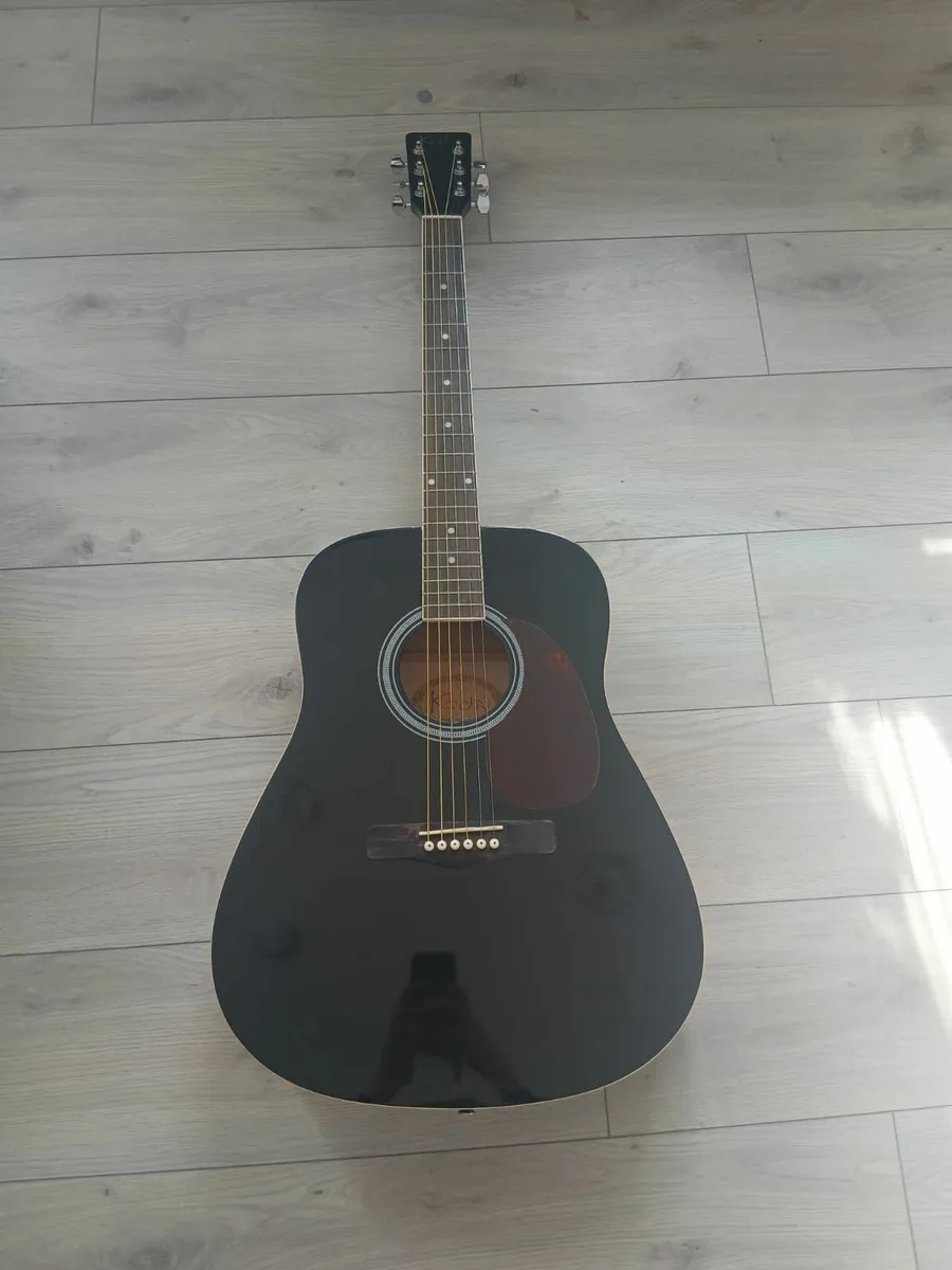 New guitar and case (koda) - Image 3