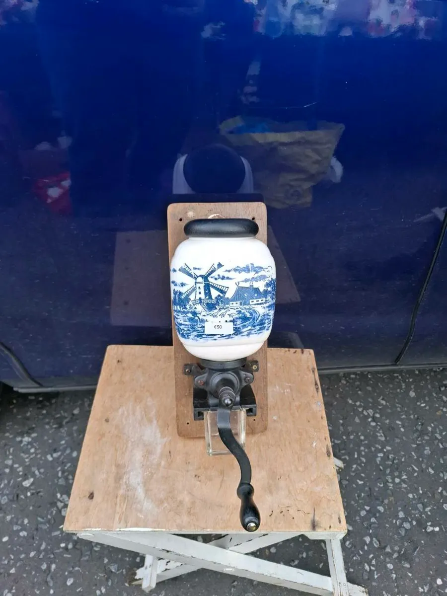 Wall coffee grinder postage possible