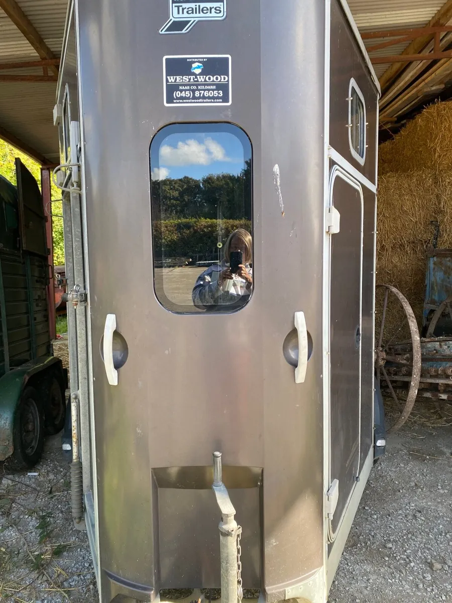 Horse box - Image 4