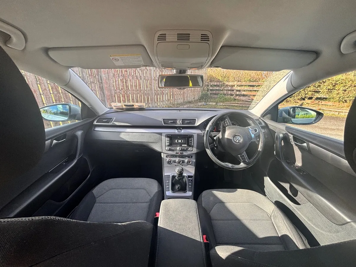 132 VW Passat 2.0 TDI Highline 150bhp - Image 2