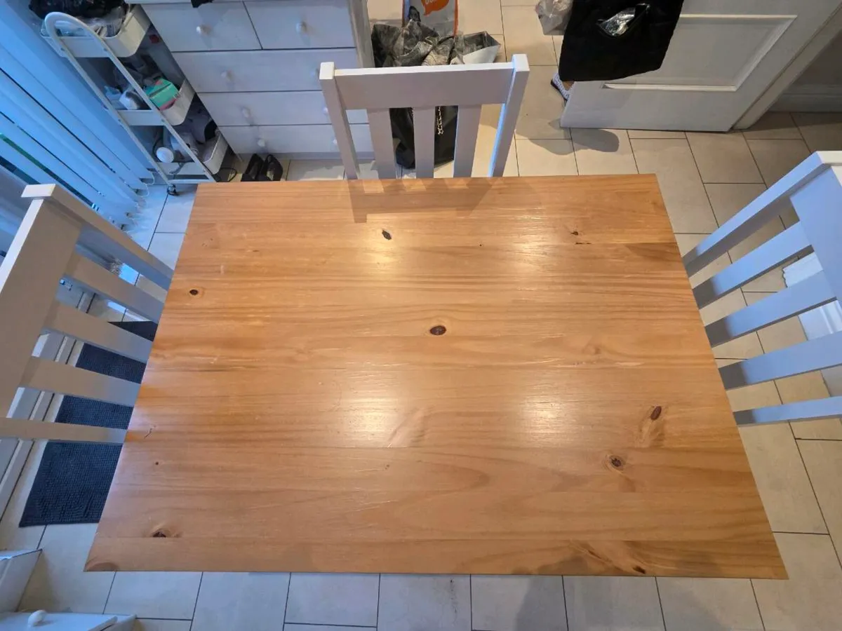 Dining table with 3 chairs - Image 3