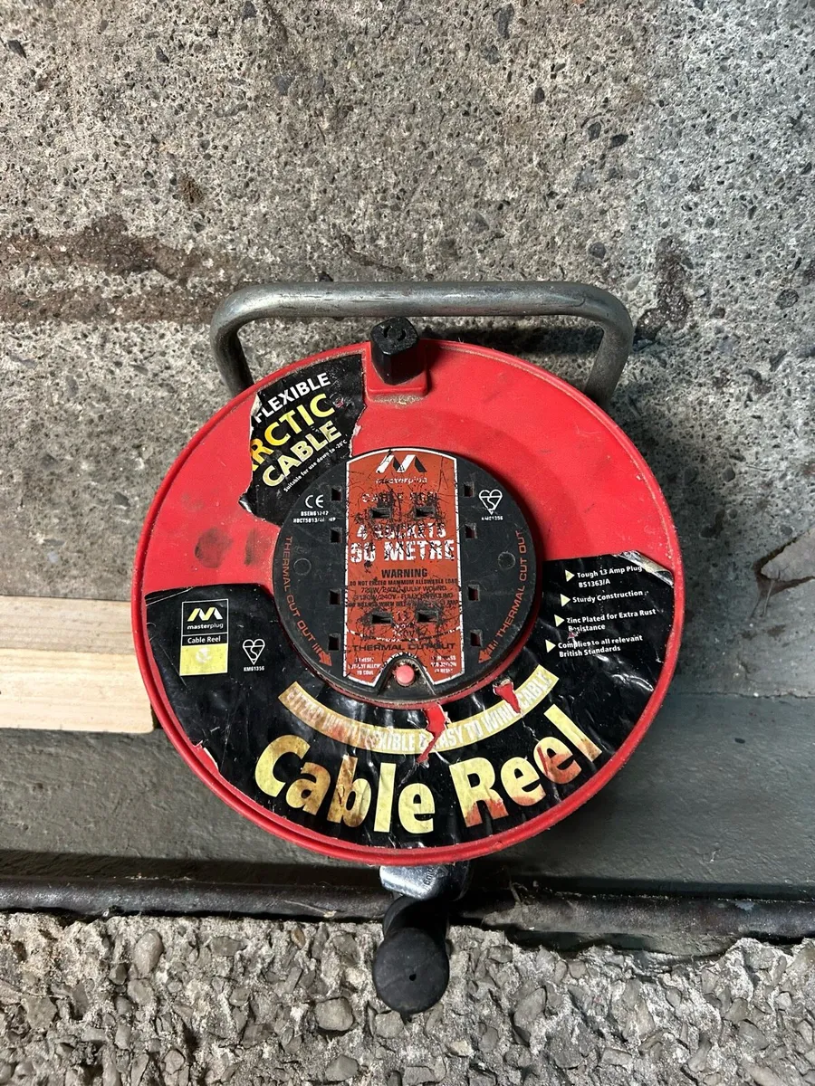 Bench grinder . Tool - Image 3