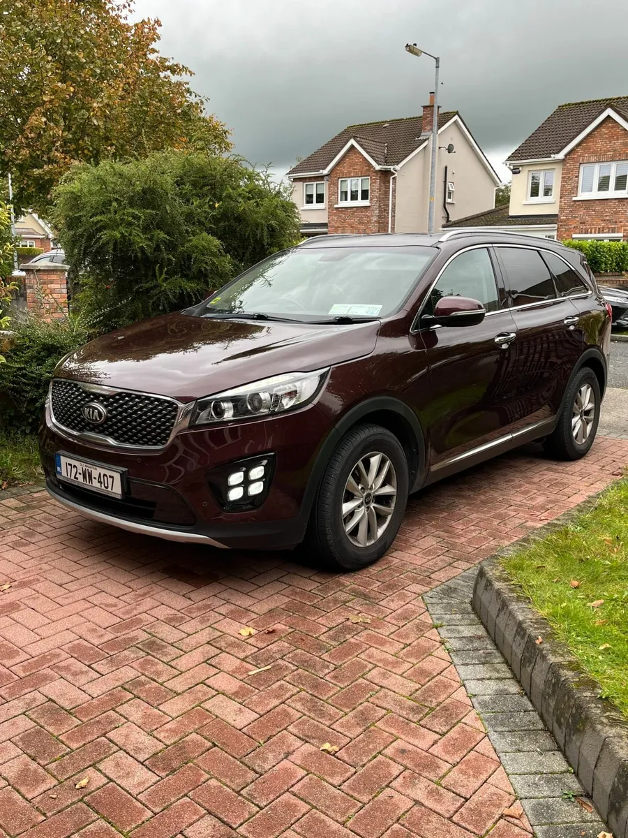 Kia Sorento 2017 - Image 1
