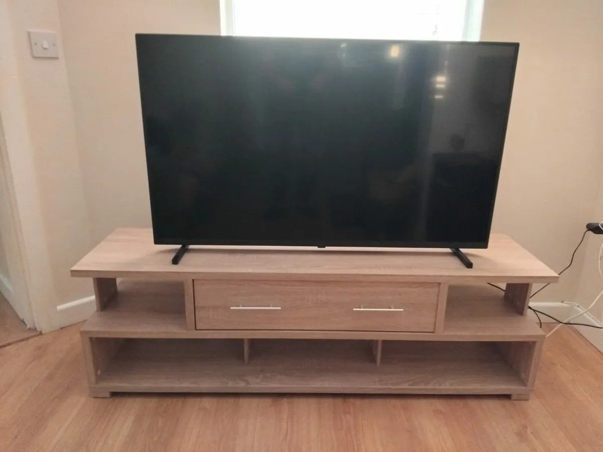Tv stand