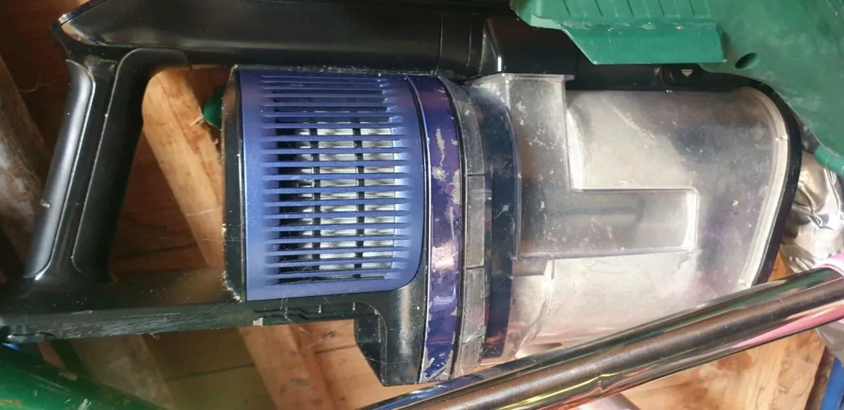 SHARK Vacuum Cleaner  PARTS - Image 3