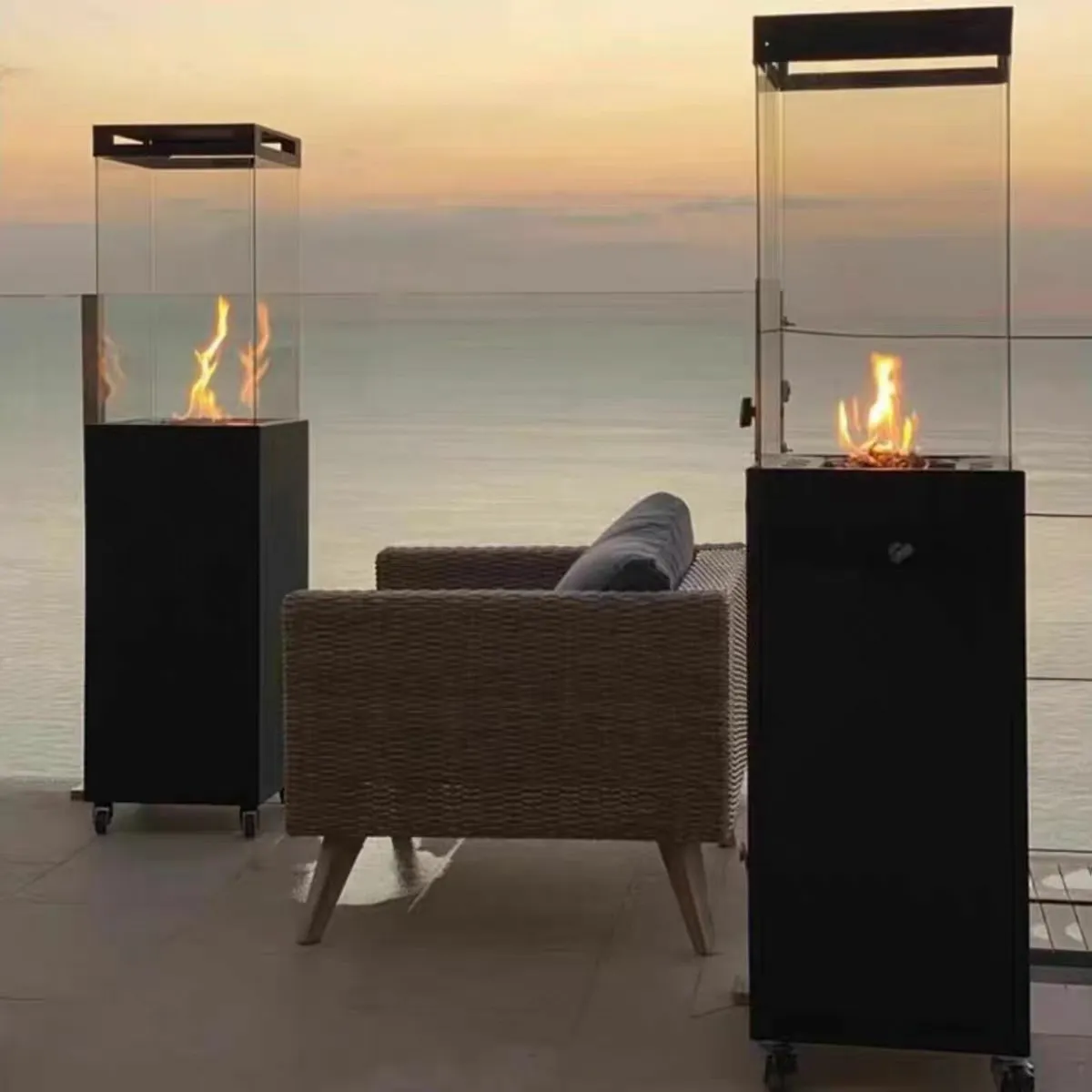 Gas patio heaters - Image 1