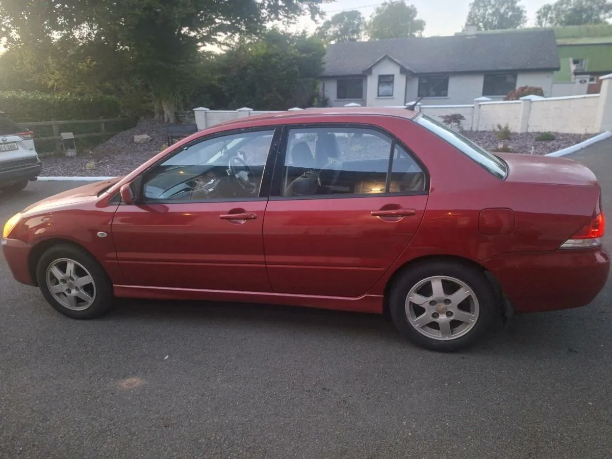 Mitsubishi Lancer - Image 2