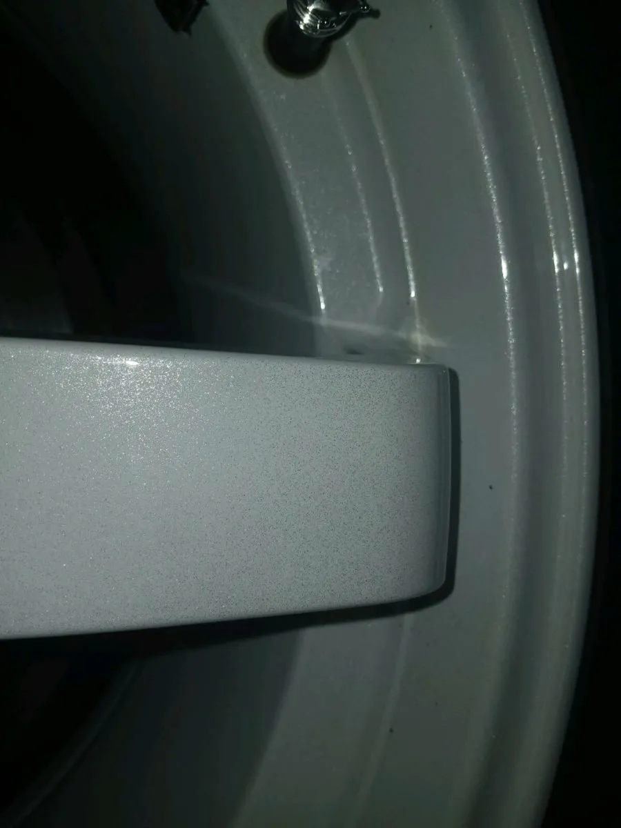 18" Bola B1s - Image 2