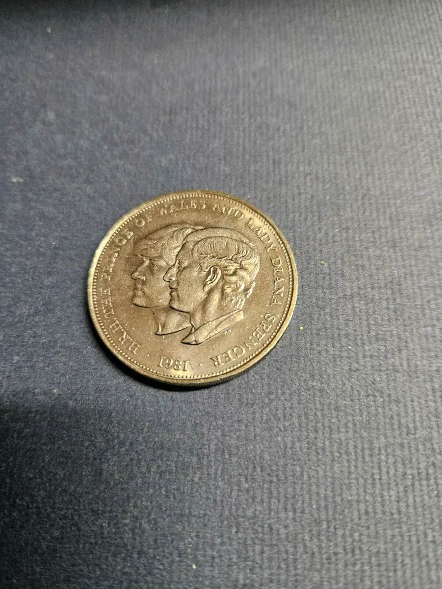 Vintage 1980's Charles and Diana Coin - Image 2