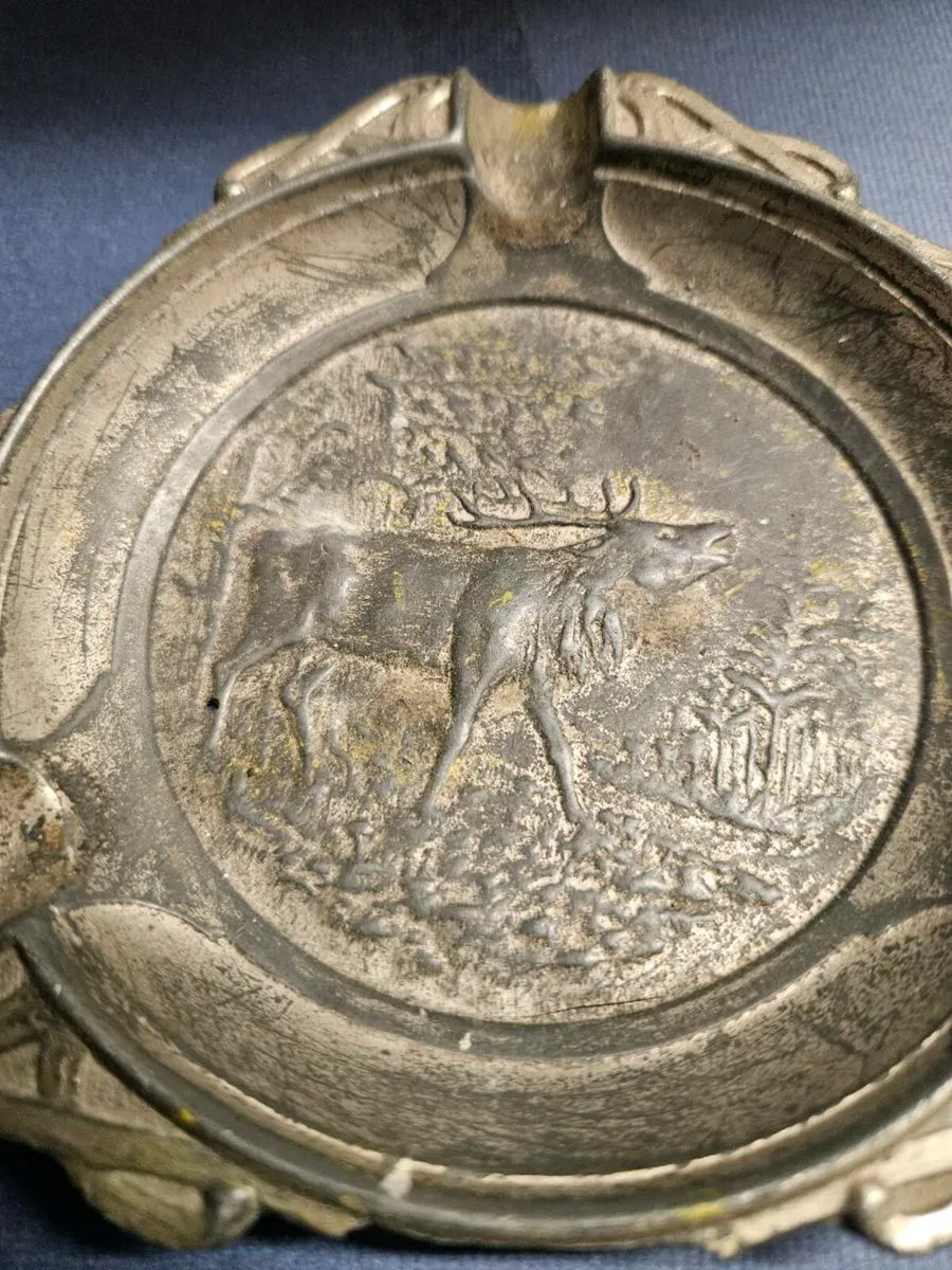 Vintage Pewter Ashtray with Stag - Image 2